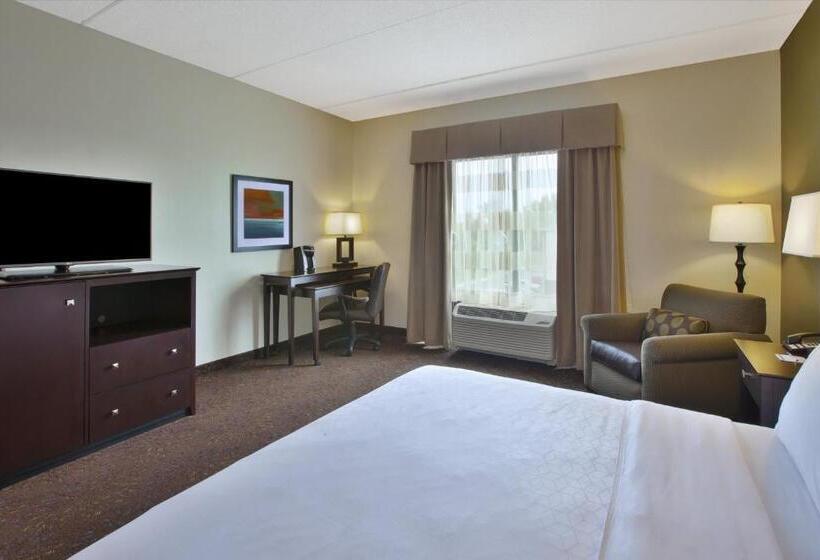 适合残疾人士使用的带超级大床的标准间, Holiday Inn Express & Suites Geneva Finger Lakes, An Ihg