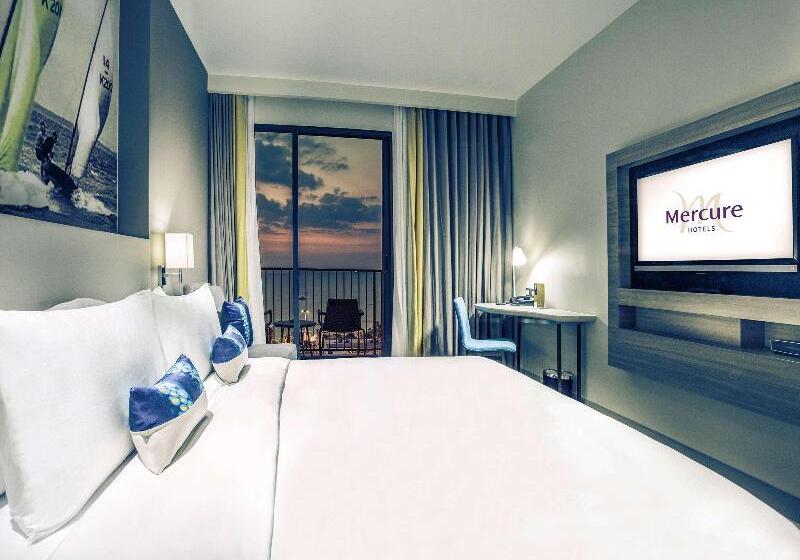Номер Deluxe Вид на Море, Mercure Pattaya Ocean Resort