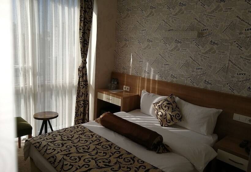 スタンダードルーム, Nice Royal Otel