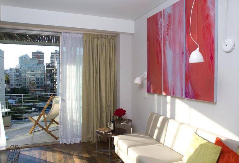 سوییت لوکس, Palo Santo