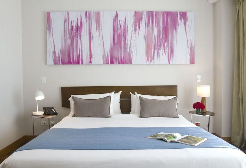 سوییت لوکس, Palo Santo