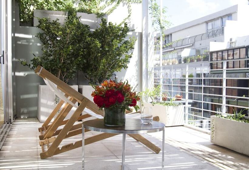 سوییت لوکس, Palo Santo