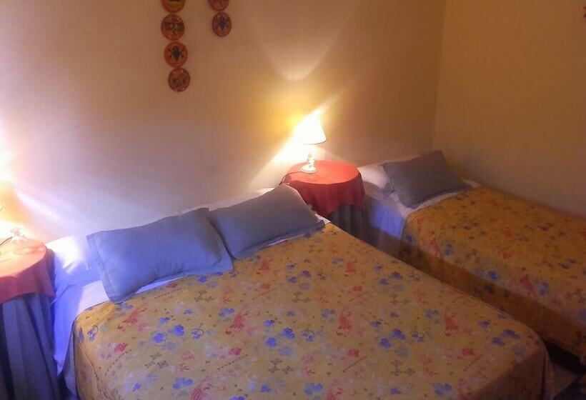 اتاق استاندارد چهار تخته, Posada Del Arbol