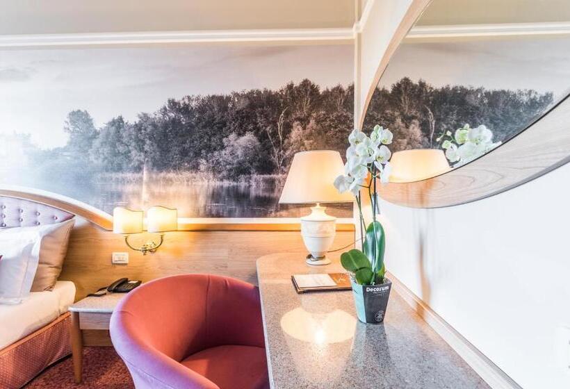 חדר קלאסי לשלושה, Villa Fiorita