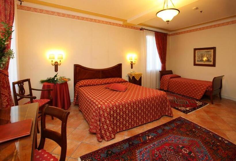 חדר דלוקס לשלושה, Villa Fiorita