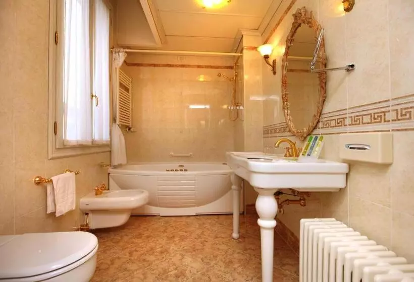 デラックススイート, Villa Fiorita