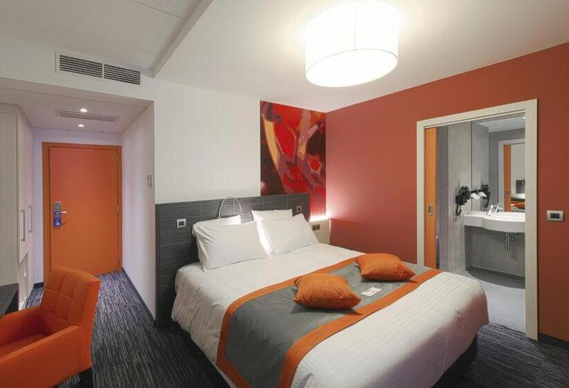 스탠다드 룸, Orange Hotel La Louvière