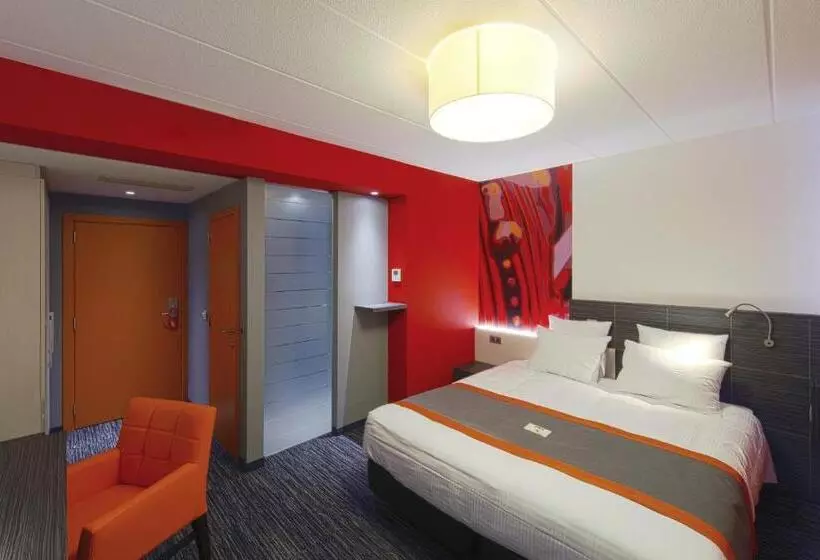 スタンダードルーム, Orange Hotel La Louvière