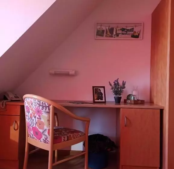 スタンダードシングルルーム, Stadthotel Deggendorf