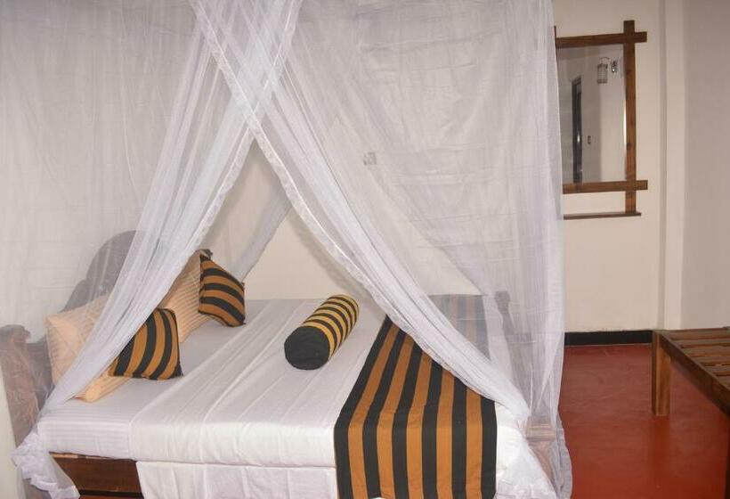 غرفة ديلوكس مزودة بشرفة, Ella River Face Inn