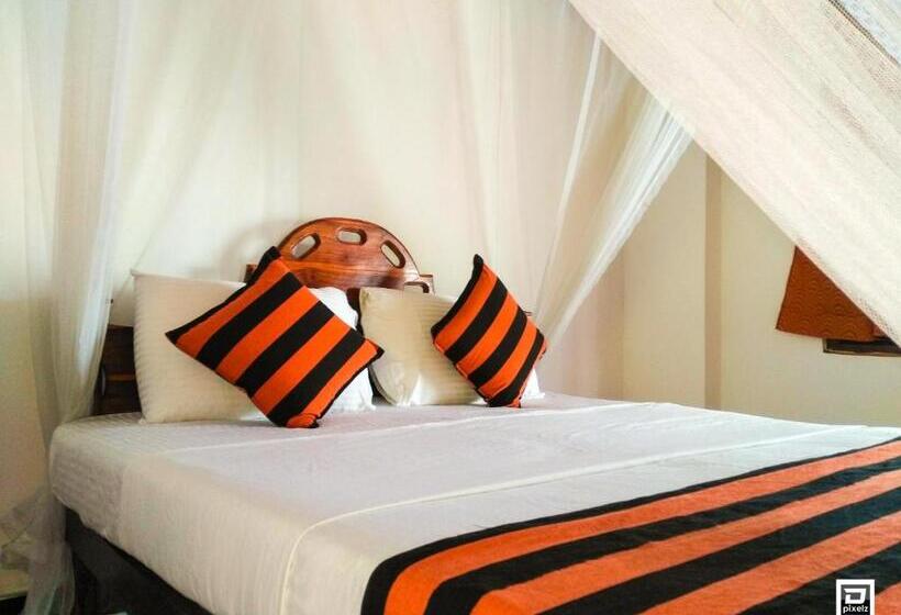 غرفة ديلوكس مزودة بشرفة, Ella River Face Inn