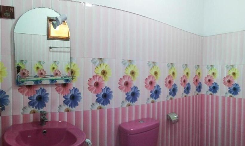 غرفة قياسية مطلة على الجبل, Ella River Face Inn