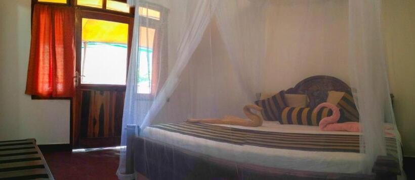 غرفة قياسية مطلة على الجبل, Ella River Face Inn