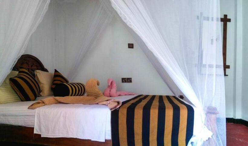 غرفة قياسية مطلة على الجبل, Ella River Face Inn