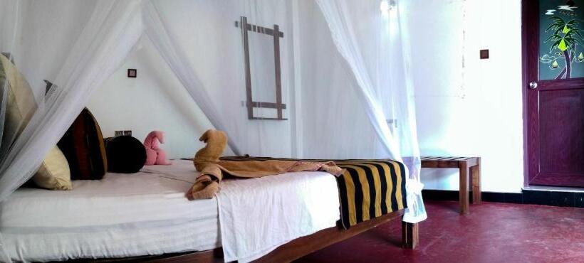 غرفة قياسية مطلة على الجبل, Ella River Face Inn