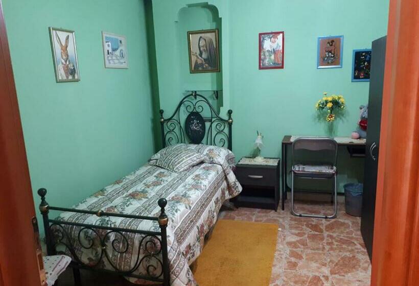 غرفة قياسية فردية حمام مشترك, B&b Villa Maria Ausilia