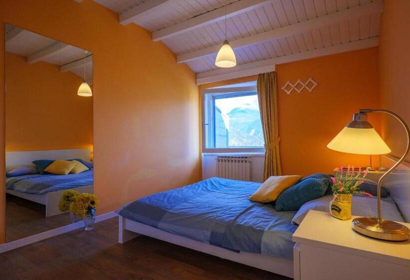 带1个卧室带花园景观的公寓, Casa Del Sole