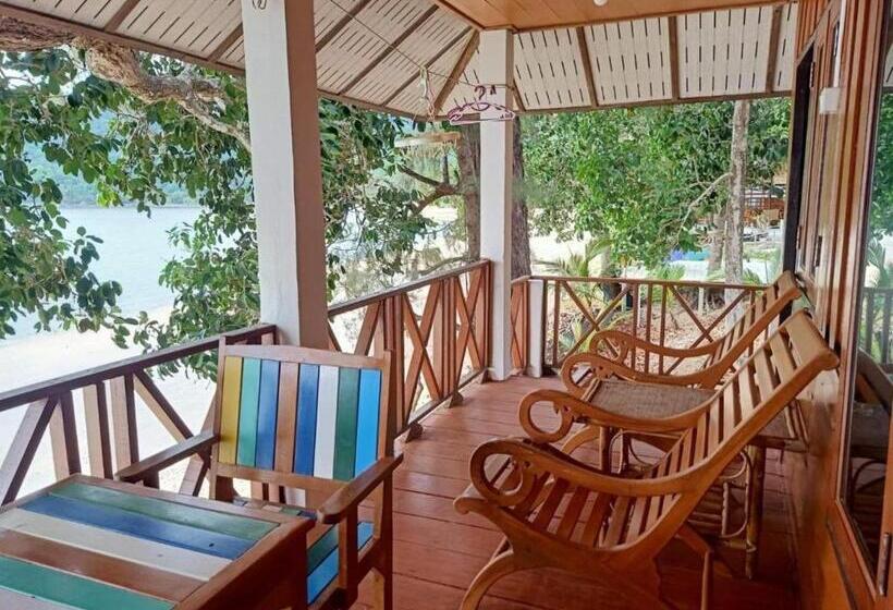 بنجلو قياسى, Marina Resort Koh Phayam Ranong
