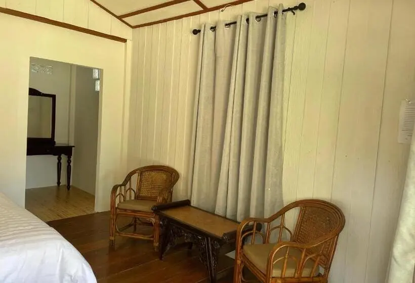 デラックスバンガロー, Marina Resort Koh Phayam Ranong