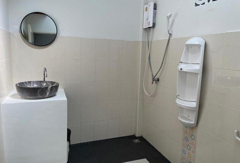 デラックスバンガロー, Marina Resort Koh Phayam Ranong