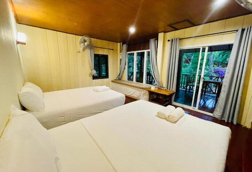 غرفة عائلية مطلّة علي الحديقة, Marina Resort Koh Phayam Ranong