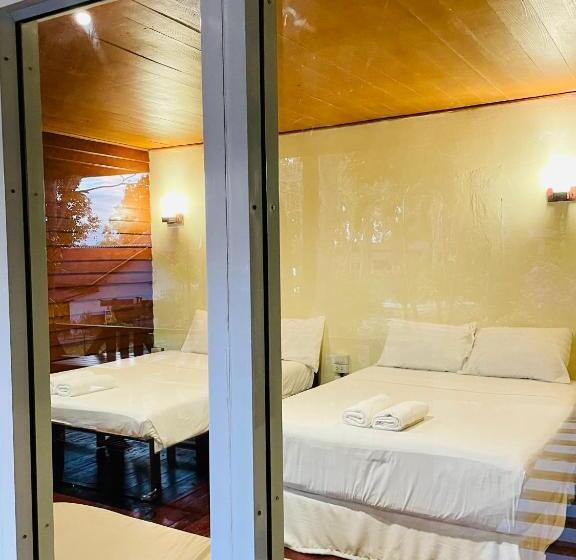 Семейный Номер Вид на Сад, Marina Resort Koh Phayam Ranong