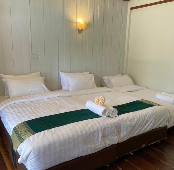 Бунгало Стандарт Вид на Море, Marina Resort Koh Phayam Ranong