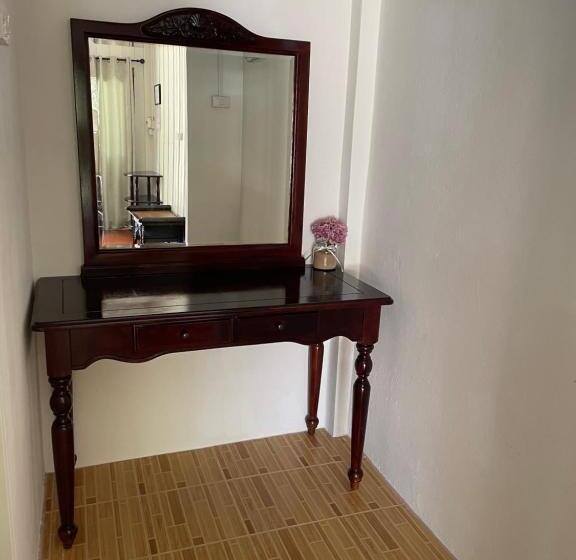 بنجلو قياسى مطل على البحر, Marina Resort Koh Phayam Ranong