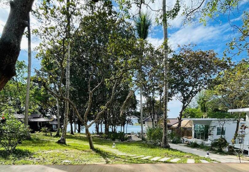 جناح سرير كينج, Marina Resort Koh Phayam Ranong