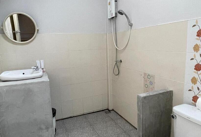 بنجلو قياسى مطل على البحر, Marina Resort Koh Phayam Ranong