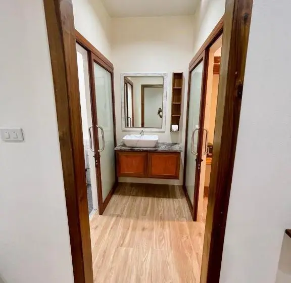 デラックストリプルルーム, Marina Resort Koh Phayam Ranong