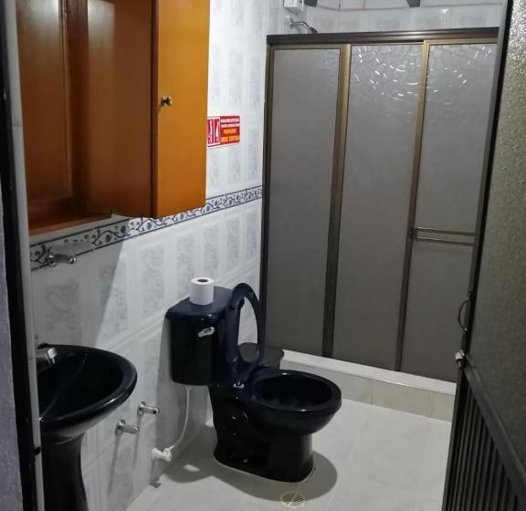 غرفة قياسية حمام مشترك, Hostal Colombian Gold