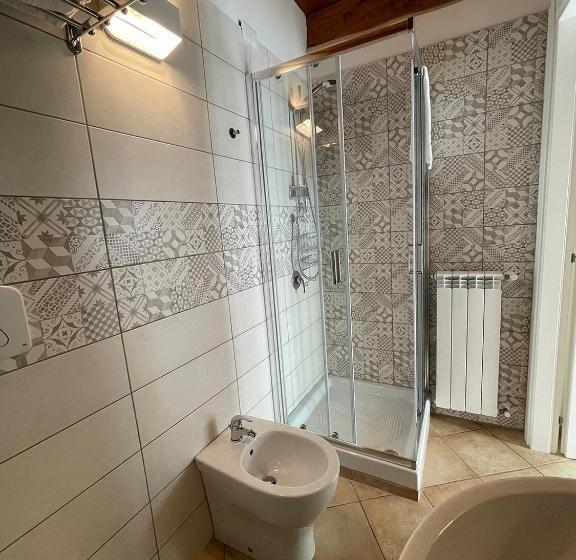 اتاق استاندارد, B&b Sacca