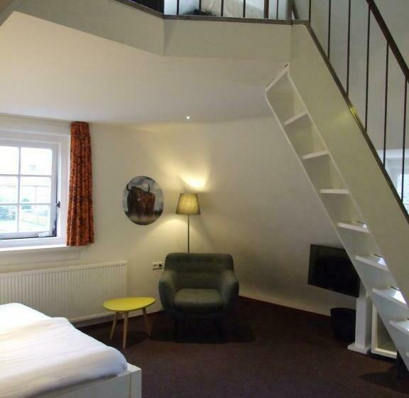 اتاق استاندارد چهار تخته, Meneer Pos