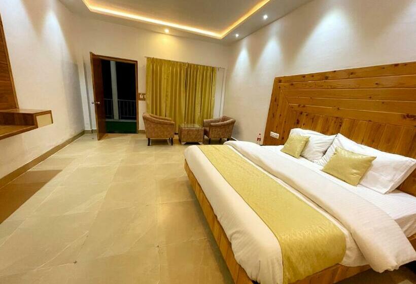 اتاق لوکس, On The Edge Top Rated & Awarded Propryty