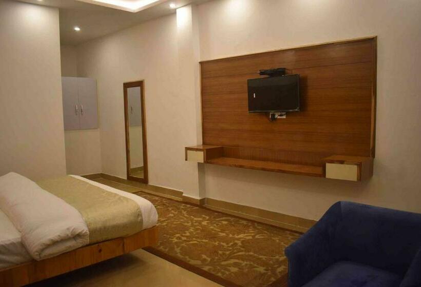 اتاق لوکس, On The Edge Top Rated & Awarded Propryty