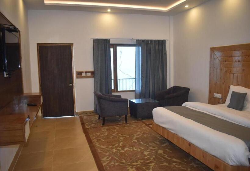 اتاق لوکس خانوادگی, On The Edge Top Rated & Awarded Propryty