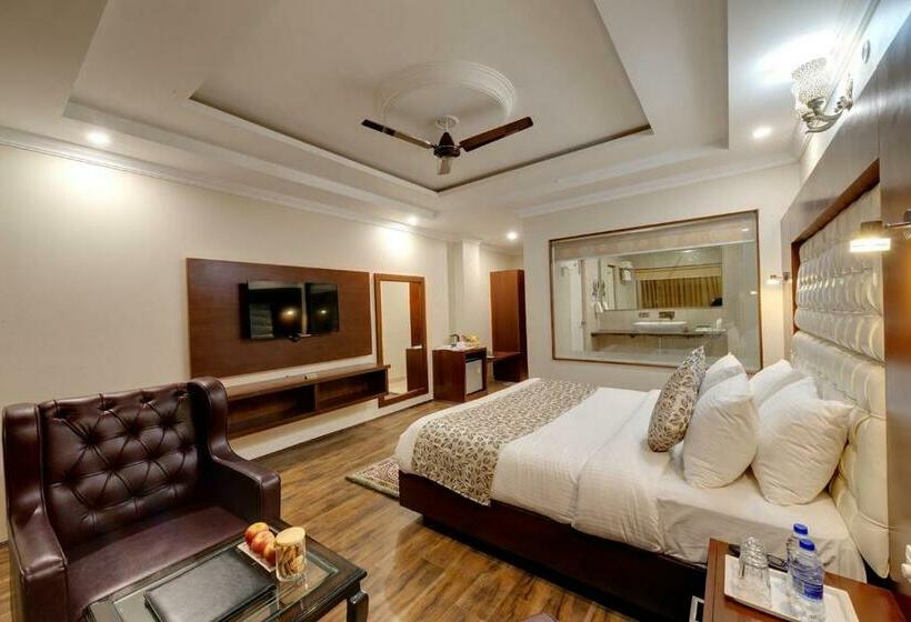 חדר קלאב, Regenta Place Green Leaf Manali  A Centrally Heated Resort
