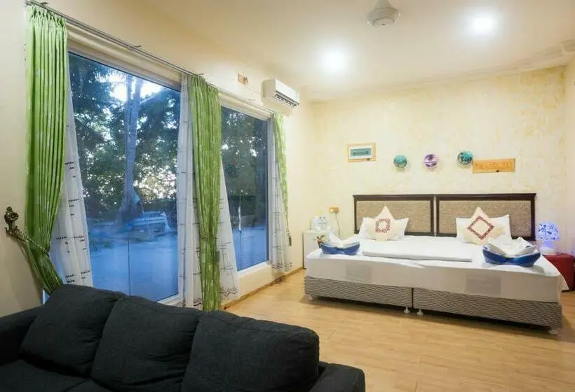 اتاق سوپریور خانوادگی, Coral Queen Villa, Ukulhas