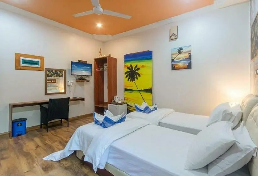 اتاق لوکس سه تخته, Coral Queen Villa, Ukulhas