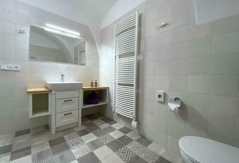 סוויטה משפחתית, Penzion U Anděla