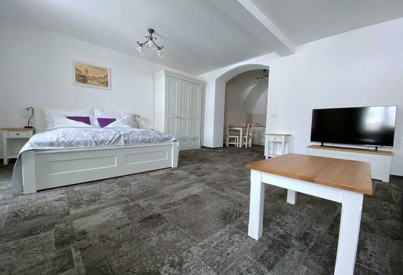 סוויטה משפחתית, Penzion U Anděla