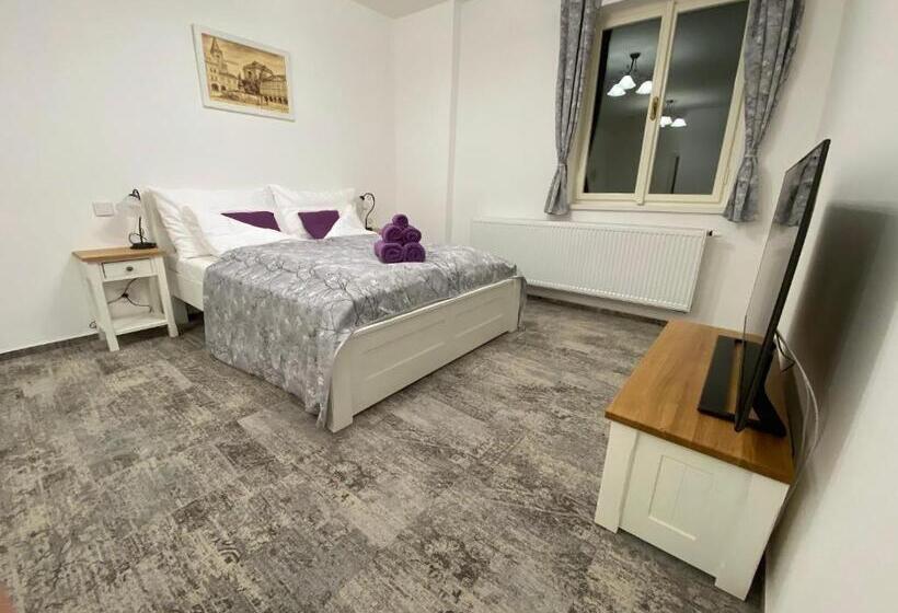 חדר דלוקס לשלושה, Penzion U Anděla