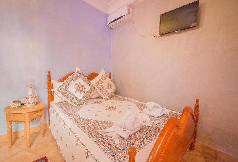 标准四人间共用浴室, Riad Haddaji Fes