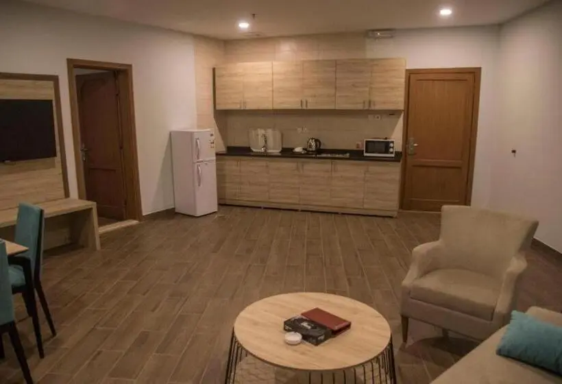 Executive-sviitti, Fiori Hotels