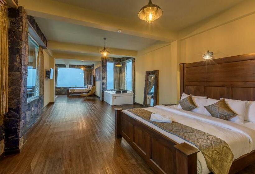 Люкс с Балконом, Fort Windshire