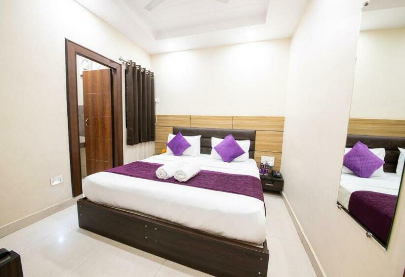 غرفة قياسية, Perfect Stayz Dwarkesh Hotel Near Haridwar Railway Station