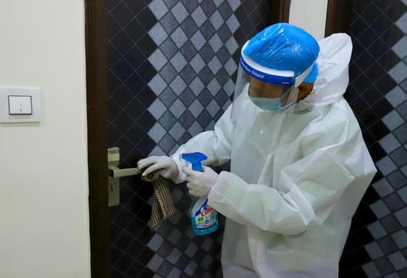 غرفة ديلوكس, Perfect Stayz Dwarkesh Hotel Near Haridwar Railway Station