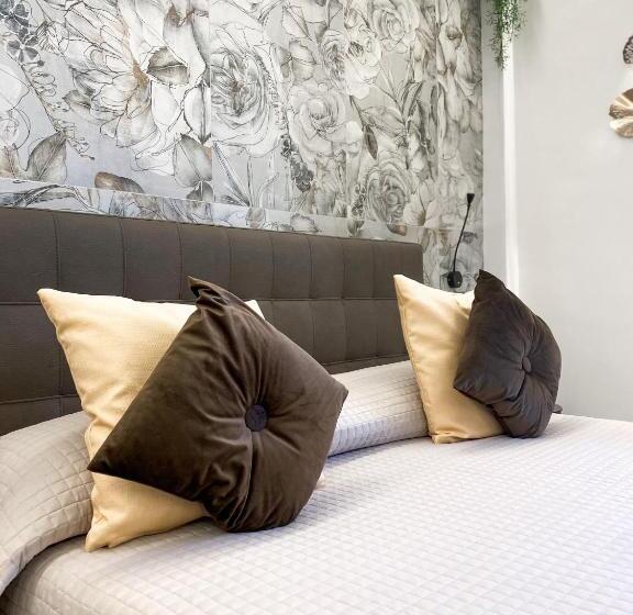 חדר דלוקס לארבעה, Affittacamere La Magnolia