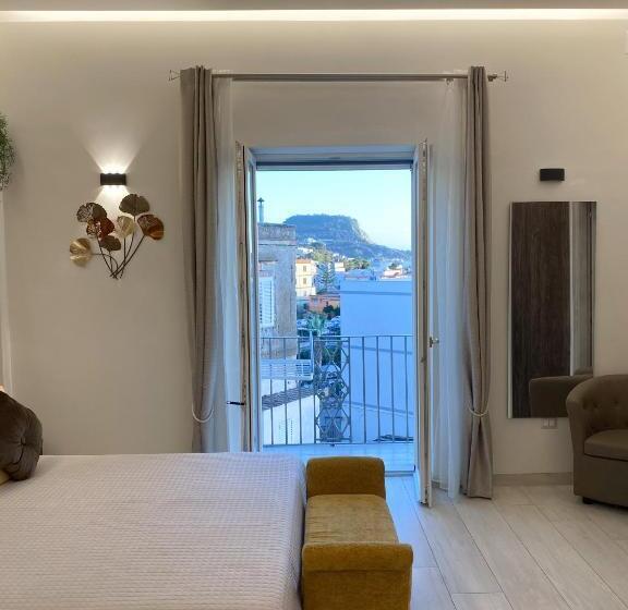 חדר דלוקס לארבעה, Affittacamere La Magnolia